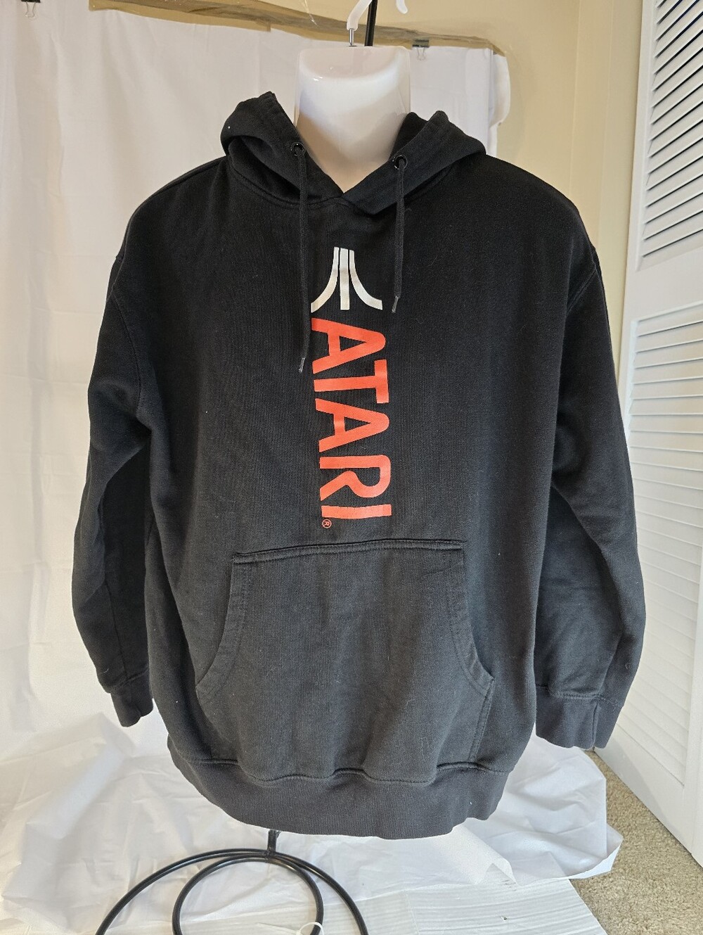 Official license Atari Logo Graphic Black Pullover Hoodie - Men's Size Large